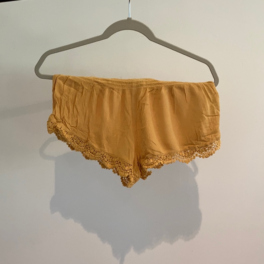 Tan Short shorts